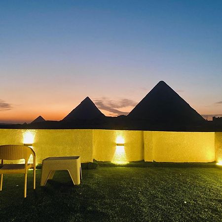 Isis Pyramids View Inn Kafret el-Gabal Exterior foto