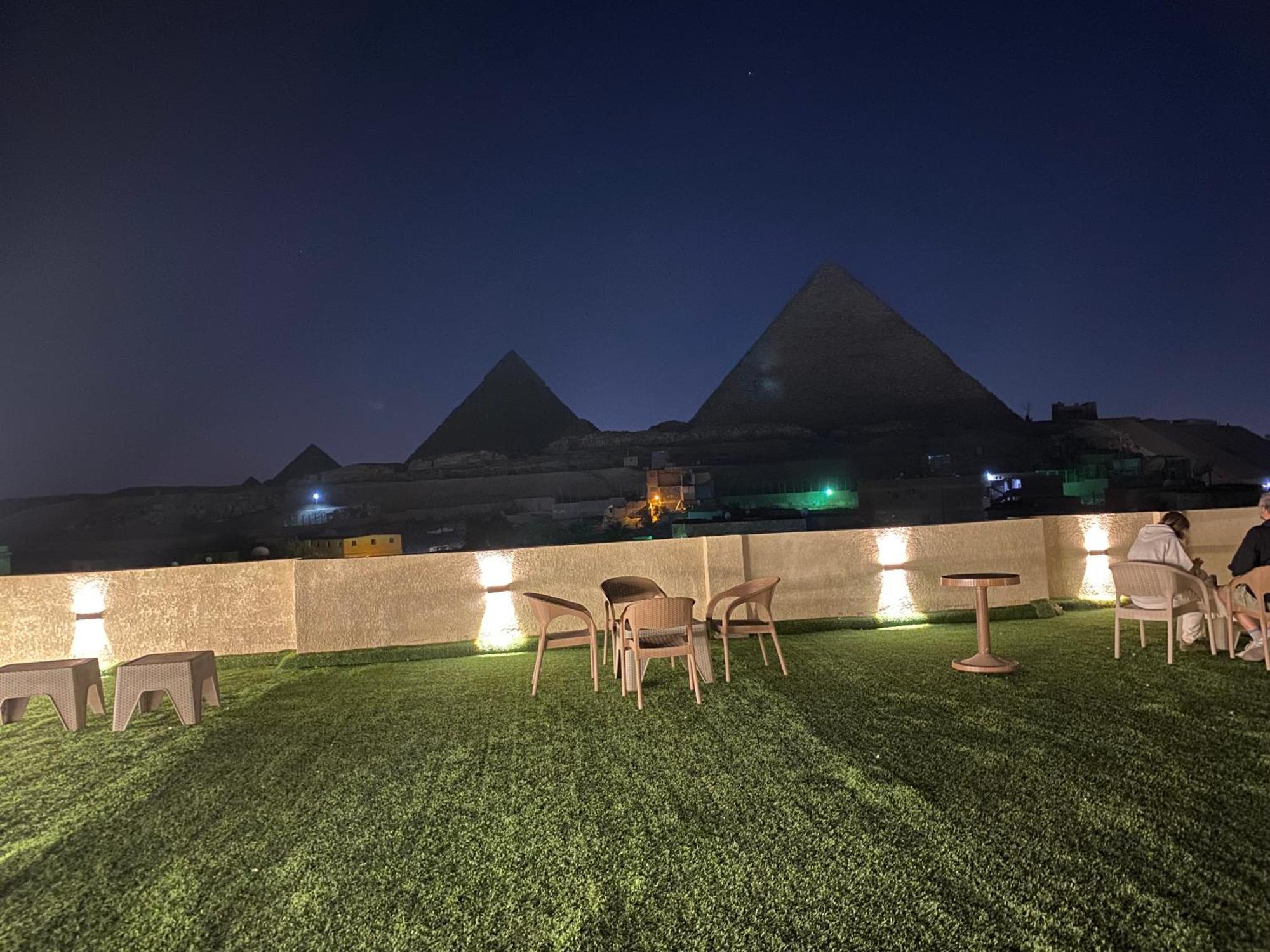 Isis Pyramids View Inn Kafret el-Gabal Exterior foto