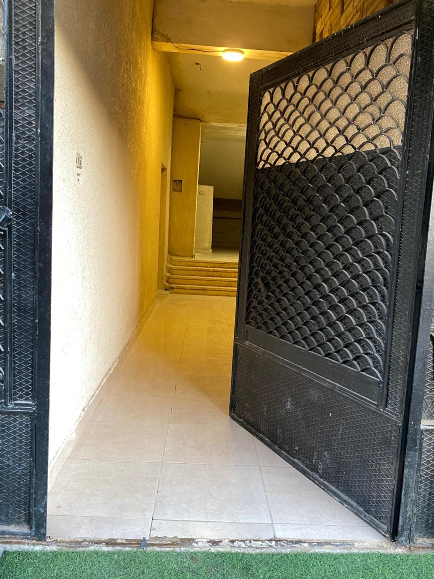 Isis Pyramids View Inn Kafret el-Gabal Exterior foto