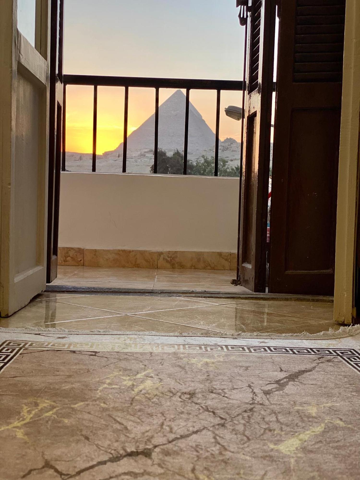 Isis Pyramids View Inn Kafret el-Gabal Exterior foto